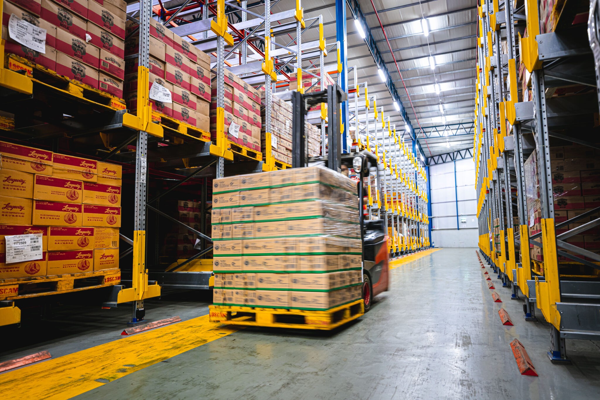 Logistics-DC-SanTin_HouseE_FMCG_211102_LYP125-2048x1365.jpg